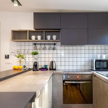 Villa Royal Three Nin