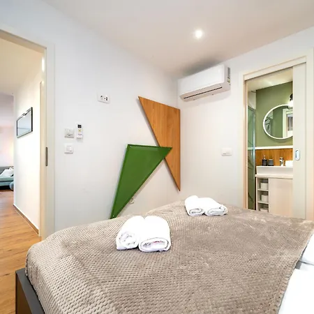 Villa Royal Three Nin