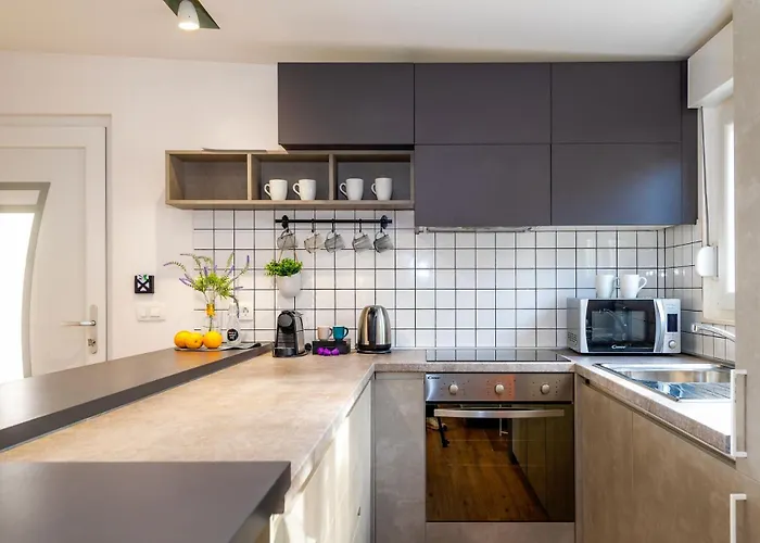 Вилла Royal Three Нин