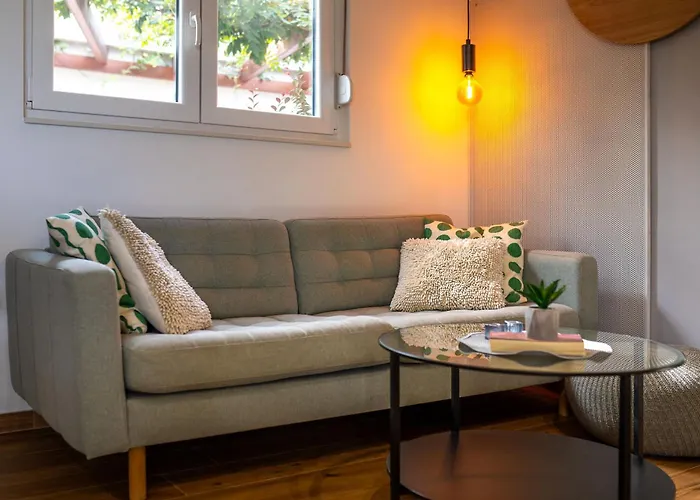 Villa Royal Three Nin